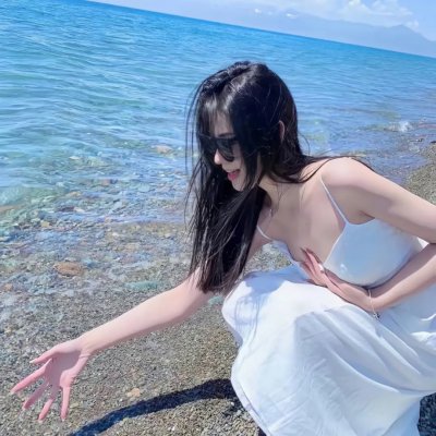 深锁春光一院愁